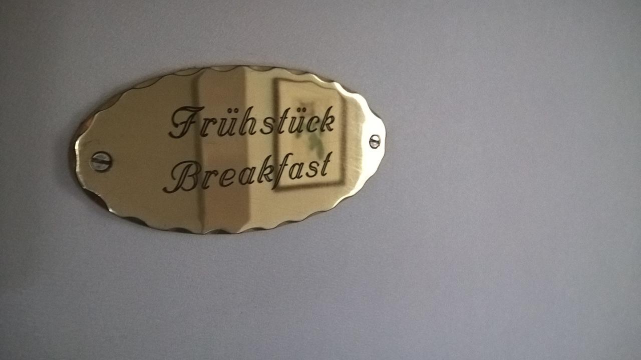 Das Kleine Hotel Iphofen, Fruehstueckszauber, No Waste, Nachhaltig, Nahe Aller Weingueter, Knauf Gips Kg Und Connekt, Kleines Secret Mit Garten & Terrassen, Tv Mirrorring, 55" Tv, Fine Dining, Hunde Willkommen Bagian luar foto