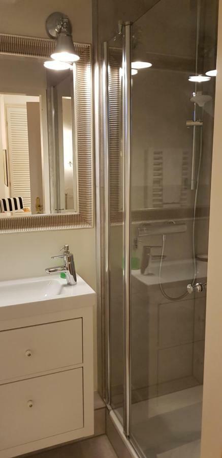 Das Kleine Hotel Iphofen, Fruehstueckszauber, No Waste, Nachhaltig, Nahe Aller Weingueter, Knauf Gips Kg Und Connekt, Kleines Secret Mit Garten & Terrassen, Tv Mirrorring, 55" Tv, Fine Dining, Hunde Willkommen Bagian luar foto